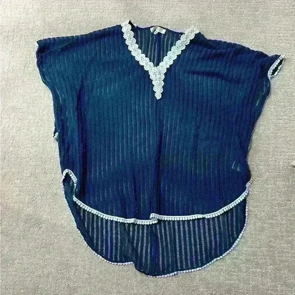 Francesca’s one size navy with lace trim bathing suit coverup. - Picture 1 of 2